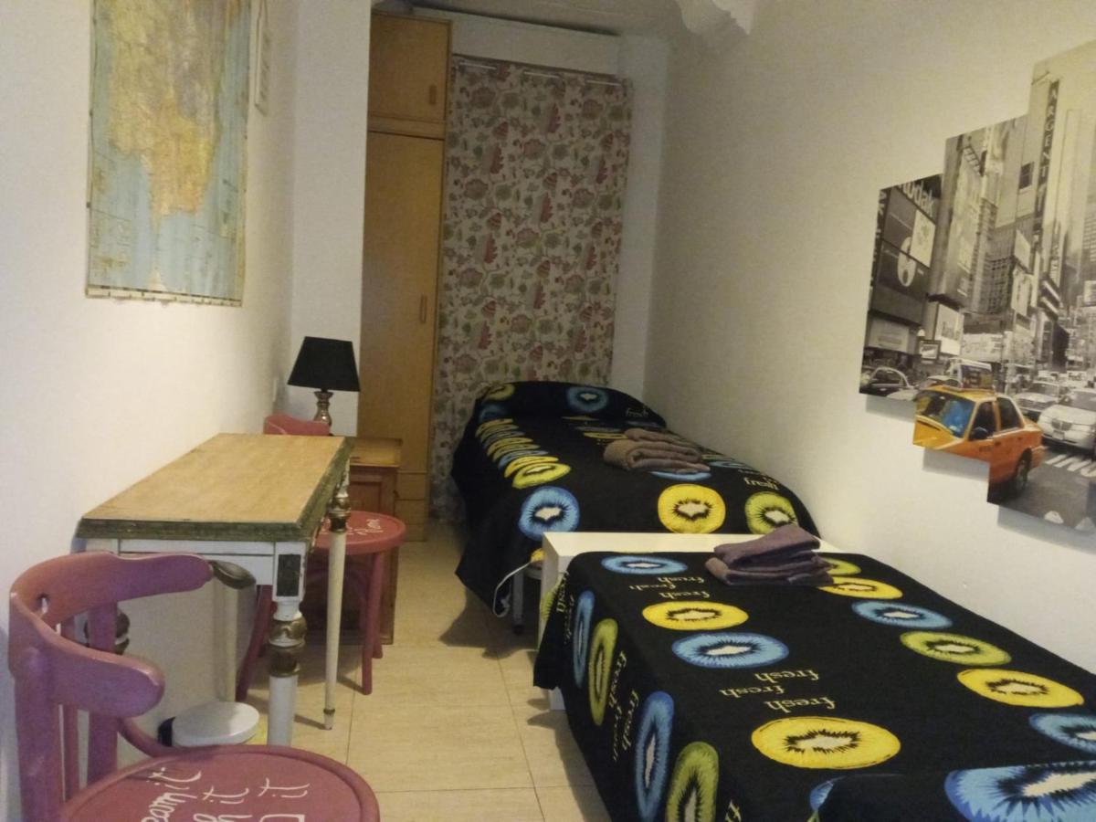 Habitacion Dos Camas Centro غانديا المظهر الخارجي الصورة